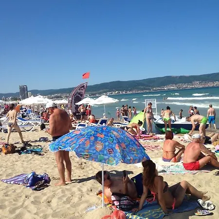 Apartament Sanny View South- студия мир авангарда