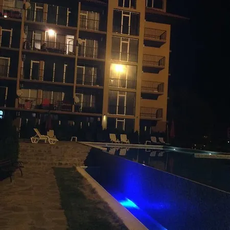 Sanny View South- студия мир авангарда Appartamento