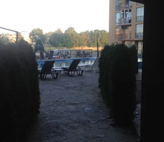 Apartamento Sanny View South- студия мир авангарда *